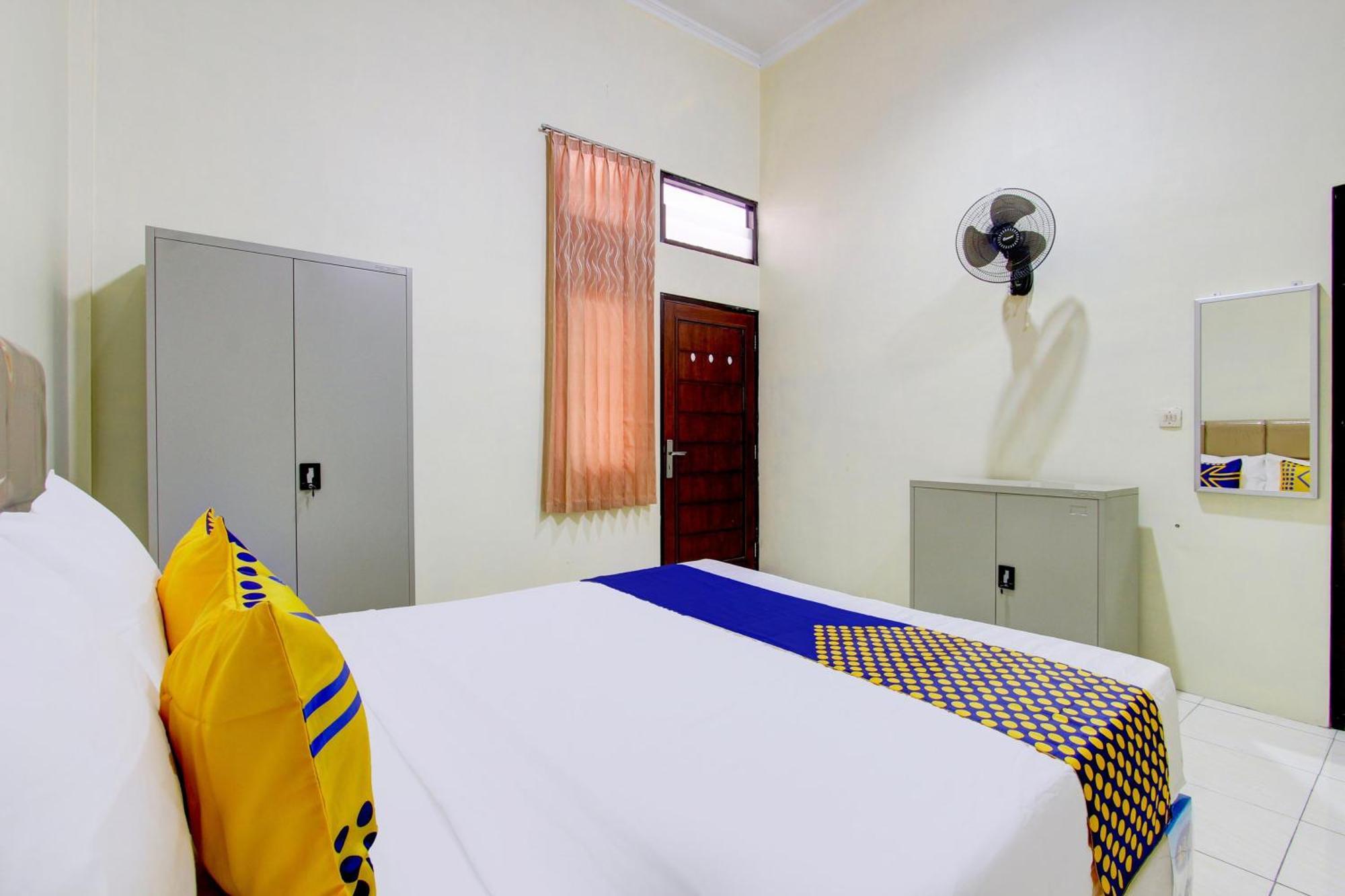 Spot On 93245 Guest House Mulia Dua Syariah Klaten Luaran gambar